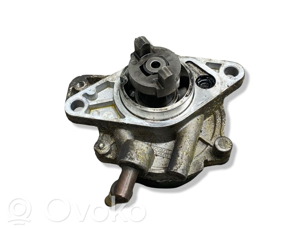 Opel Corsa D Вакуумный насос 