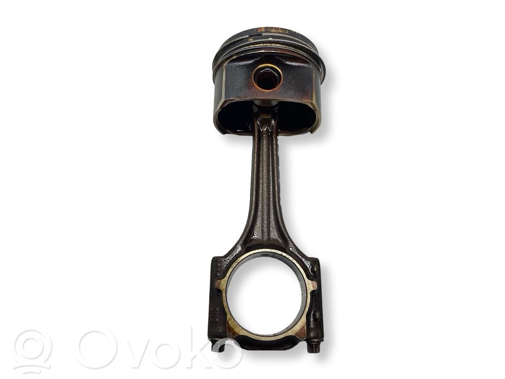 Skoda Octavia Mk1 (1U) Piston with connecting rod 