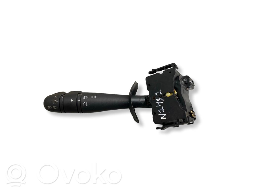 Renault Laguna II Indicator stalk 