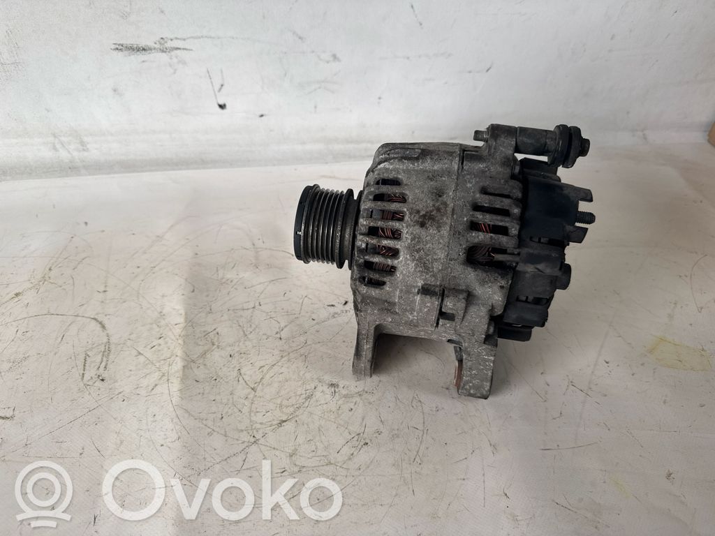 Alternador   8200667608A,110062337