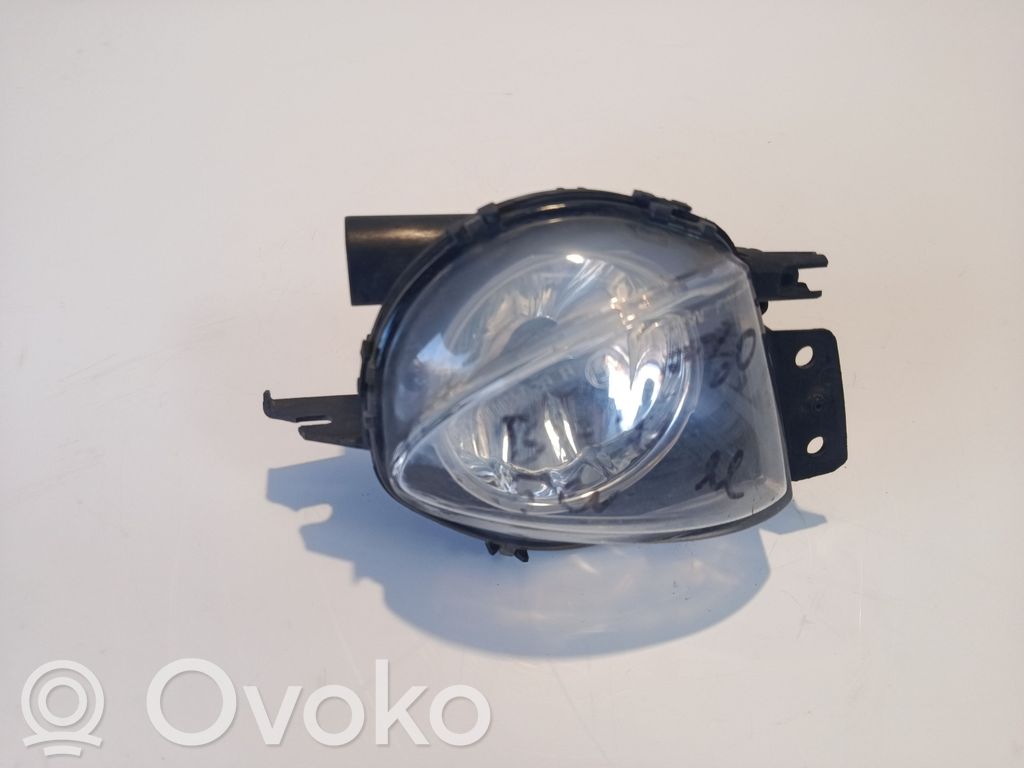 BMW 3 E90 E91 Miglas lukturis priekšā 