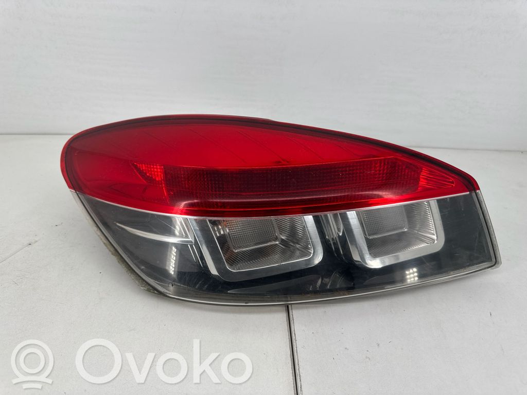 Renault Megane III Lampă spate în caroserie 