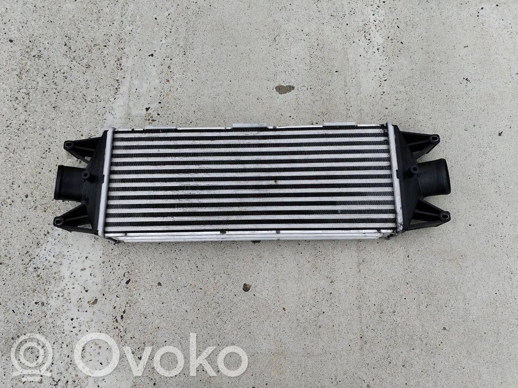 Iveco Daily 4th gen Interkūlerio radiatorius 