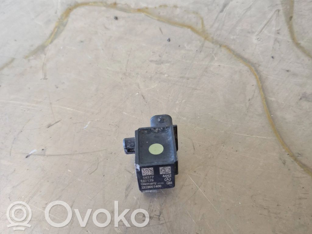 Mercedes-Benz GLC X253 C253 Airbag deployment crash/impact sensor 