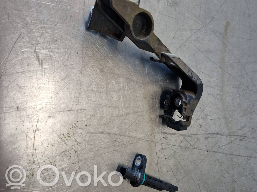 Mercedes-Benz E W213 ABS Sensor 
