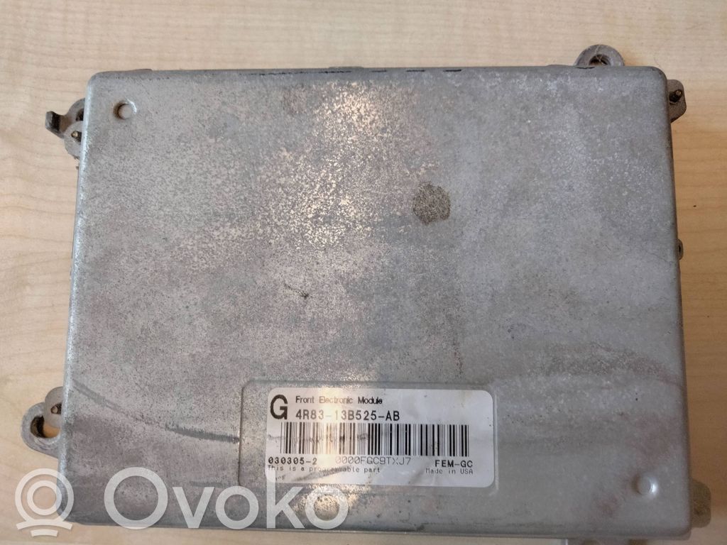 Mukavuusmoduuli   4R8313B525AB,0000FGC9TXJ7,0303052