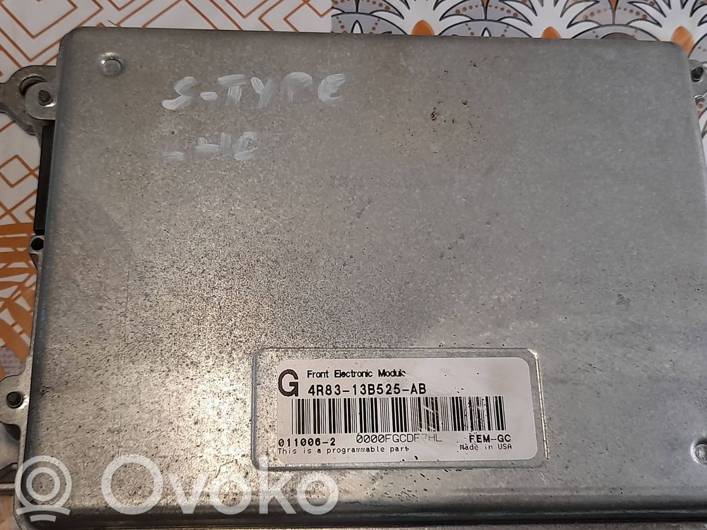 Jaguar S-Type Central body control module 