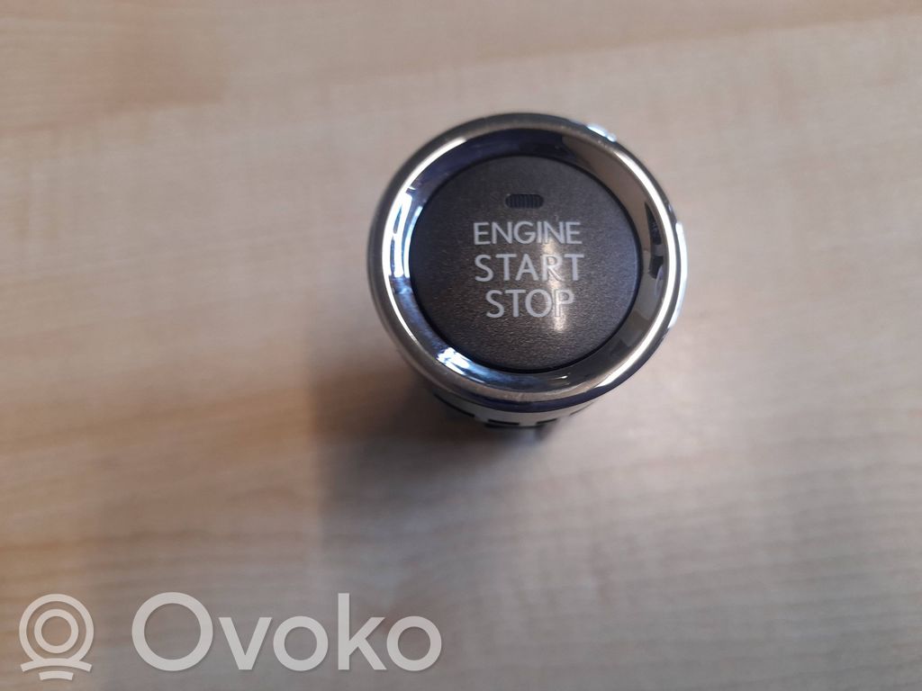 Toyota Land Cruiser (J150) Engine start stop button switch 