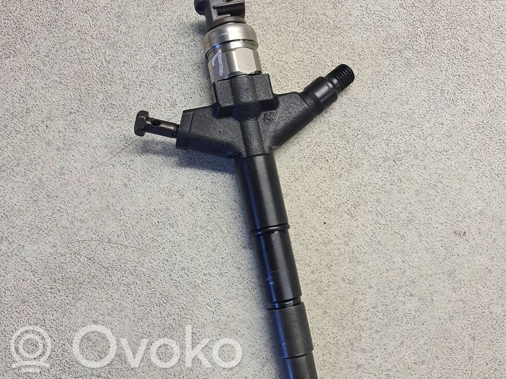Nissan Navara D40 Inyector de combustible 