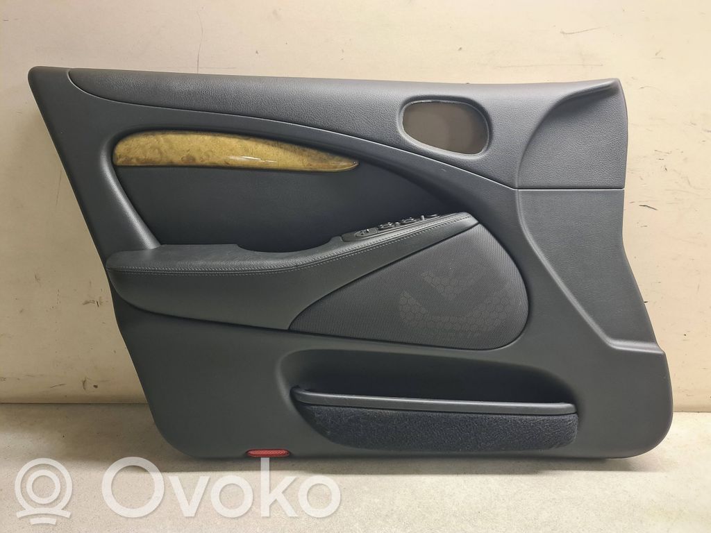 Jaguar S-Type Etuoven verhoilu 