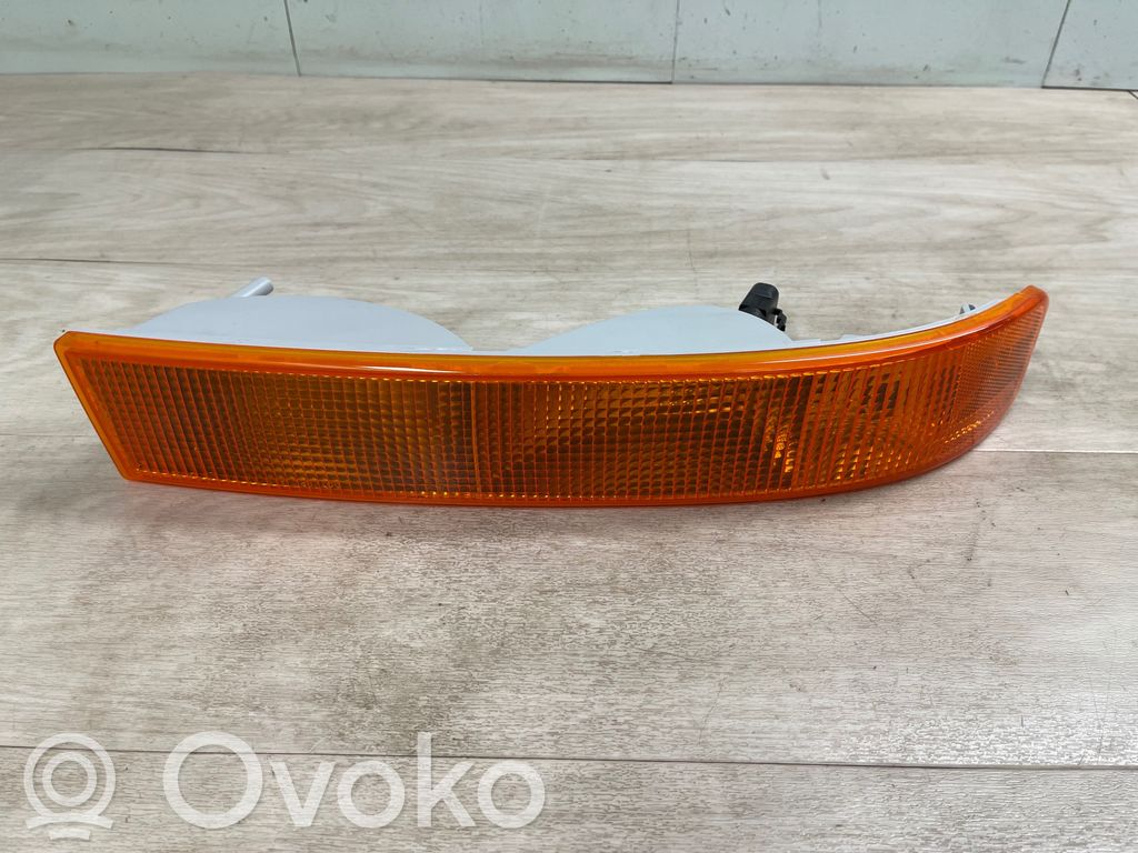 GMC Savana Front indicator light 