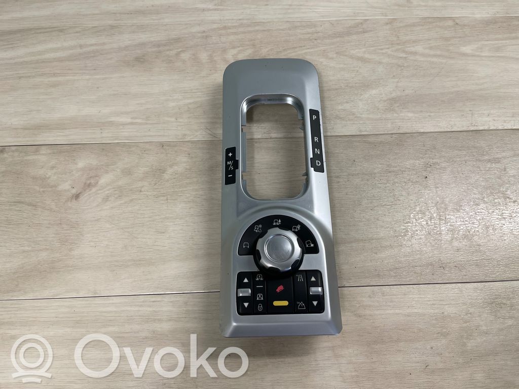 Land Rover Range Rover L322 A set of switches 