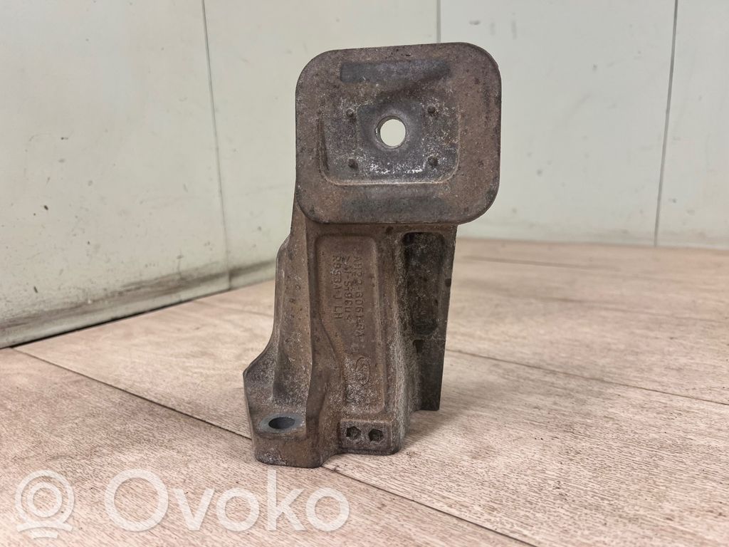 Land Rover Discovery 4 - LR4 Engine mounting bracket 
