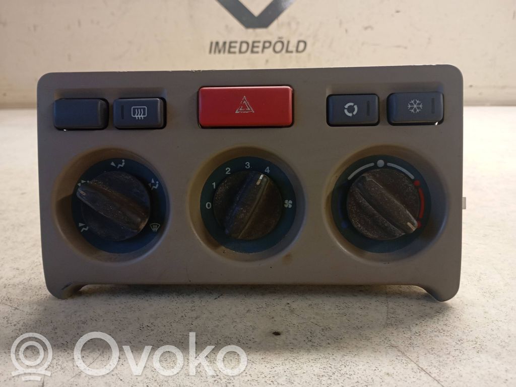 Land Rover Freelander Climate control unit 