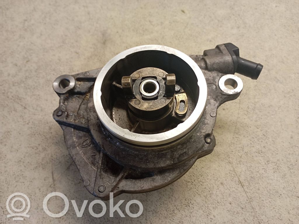 Land Rover Range Rover L322 Vacuum pump 