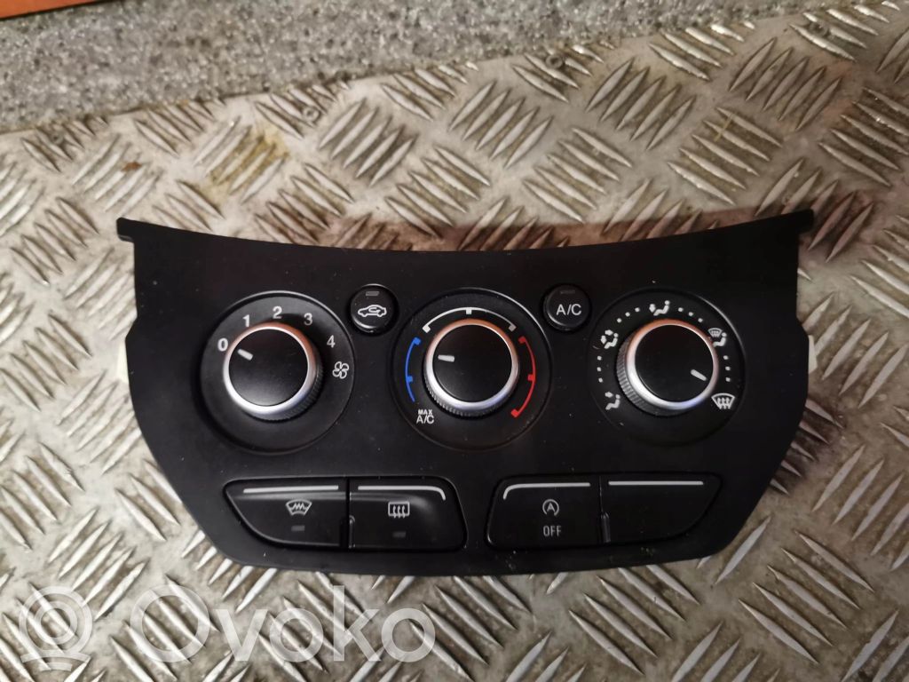 Ford Kuga II Panel klimatyzacji 
