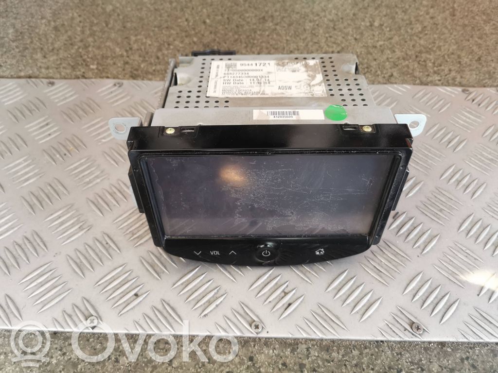 Opel Corsa E Radio/CD/DVD/GPS head unit 