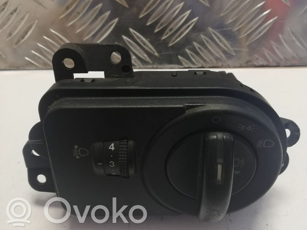Ford Fiesta Light switch 