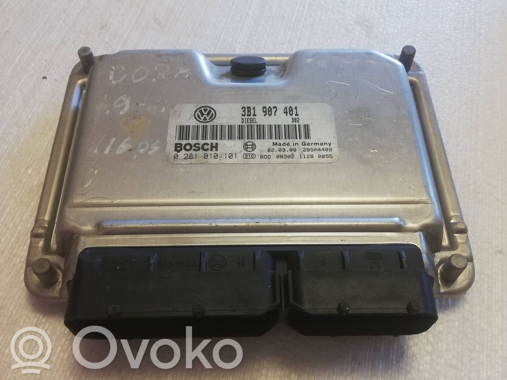 Volkswagen PASSAT B5 Engine control unit/module 