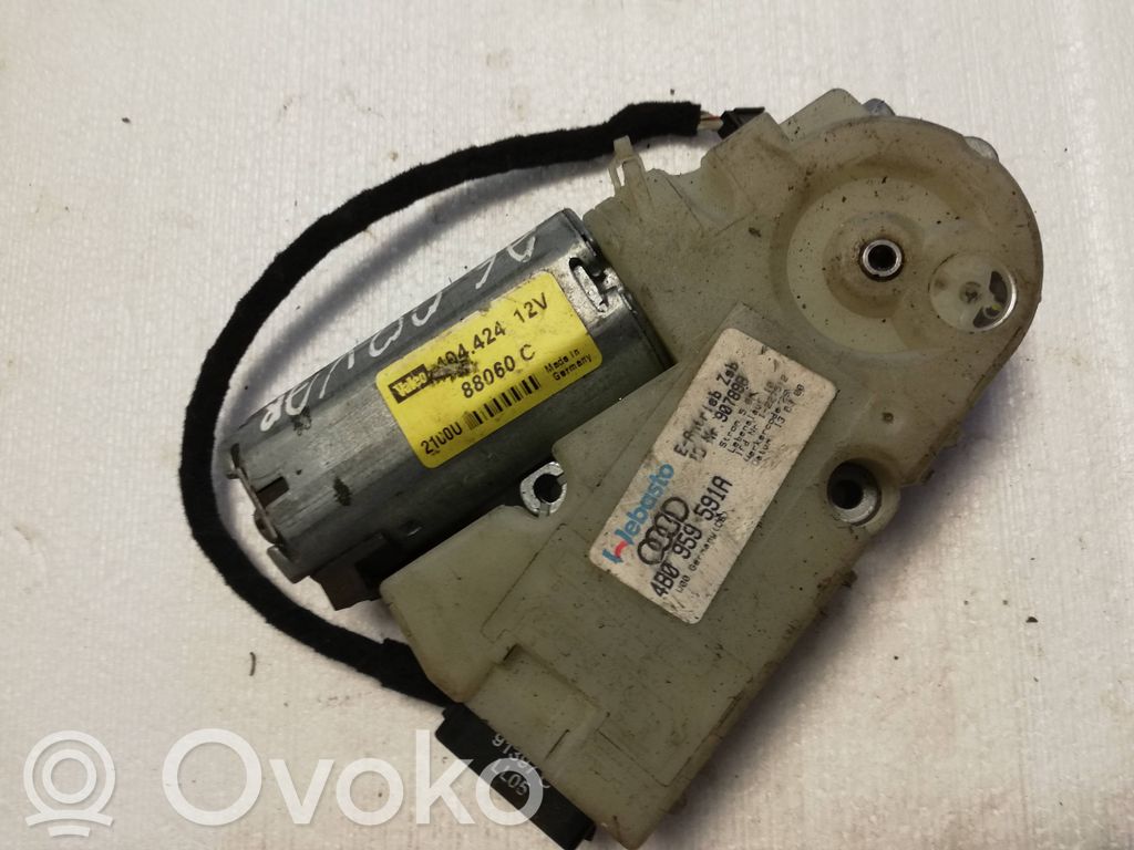 Audi A4 S4 B5 8D Moottori/käyttölaite 