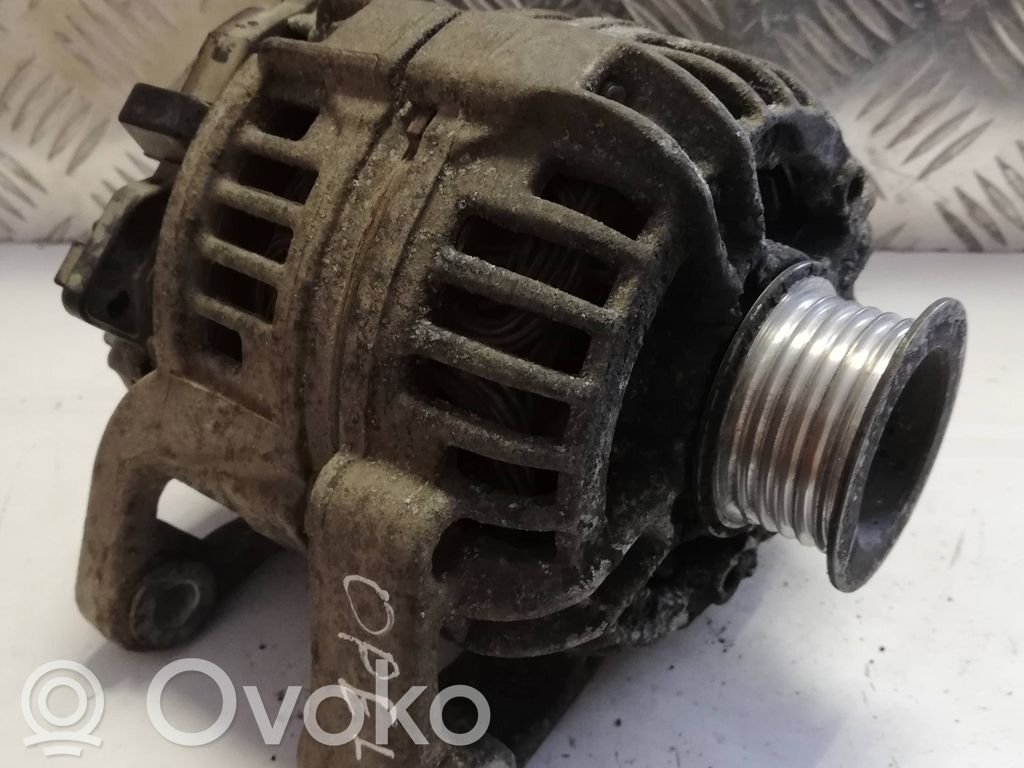 Opel Astra G Alternador 