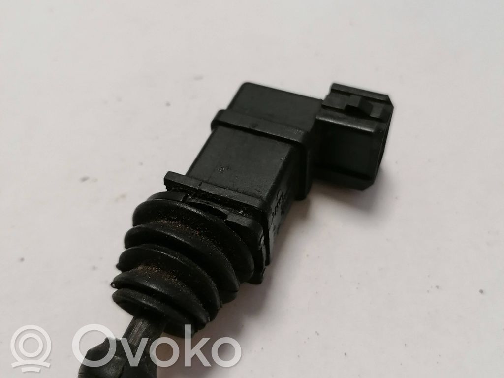 Volkswagen Golf III Czujnik pedału hamulca / stopu 