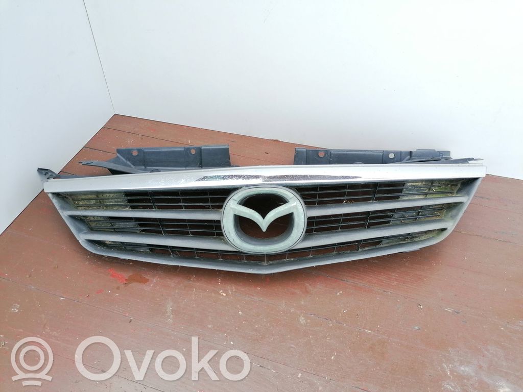 Mazda 626 Priekšējais režģis 
