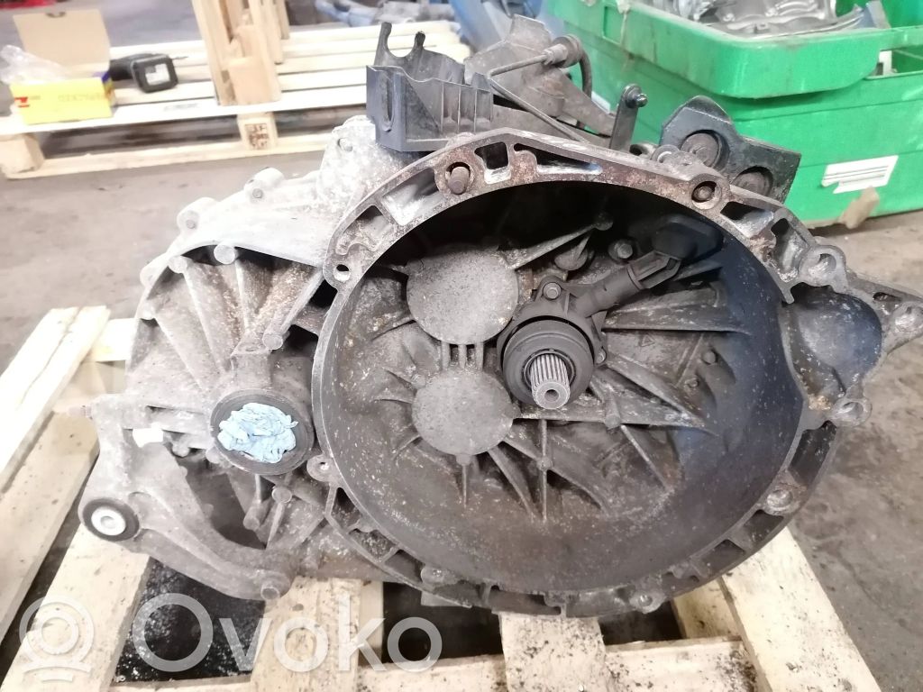 Volvo S40 Manualna 5-biegowa skrzynia biegów 