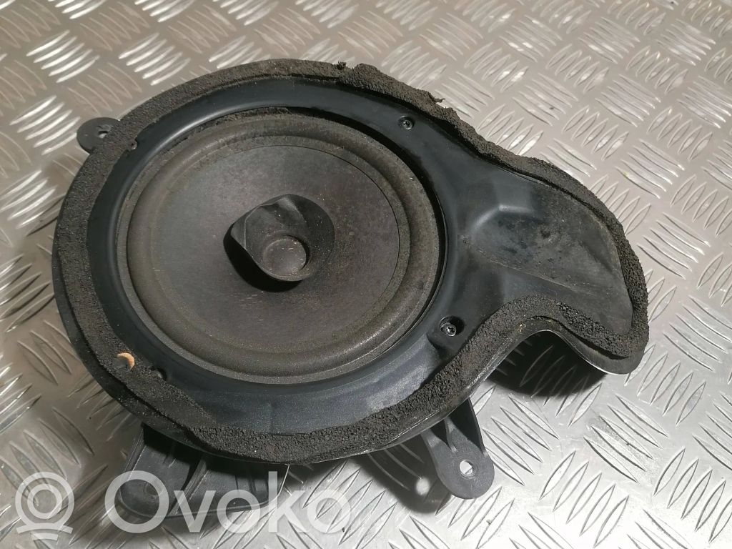 Volvo V70 Altavoz de la puerta delantera 