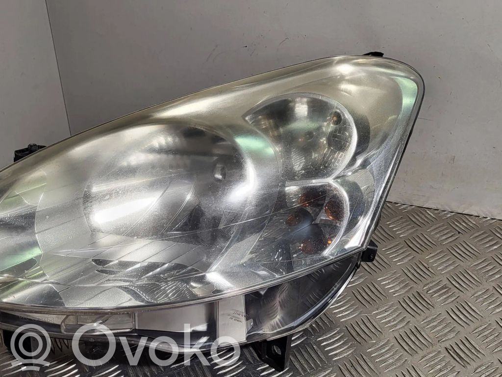 Peugeot Partner Headlight/headlamp 