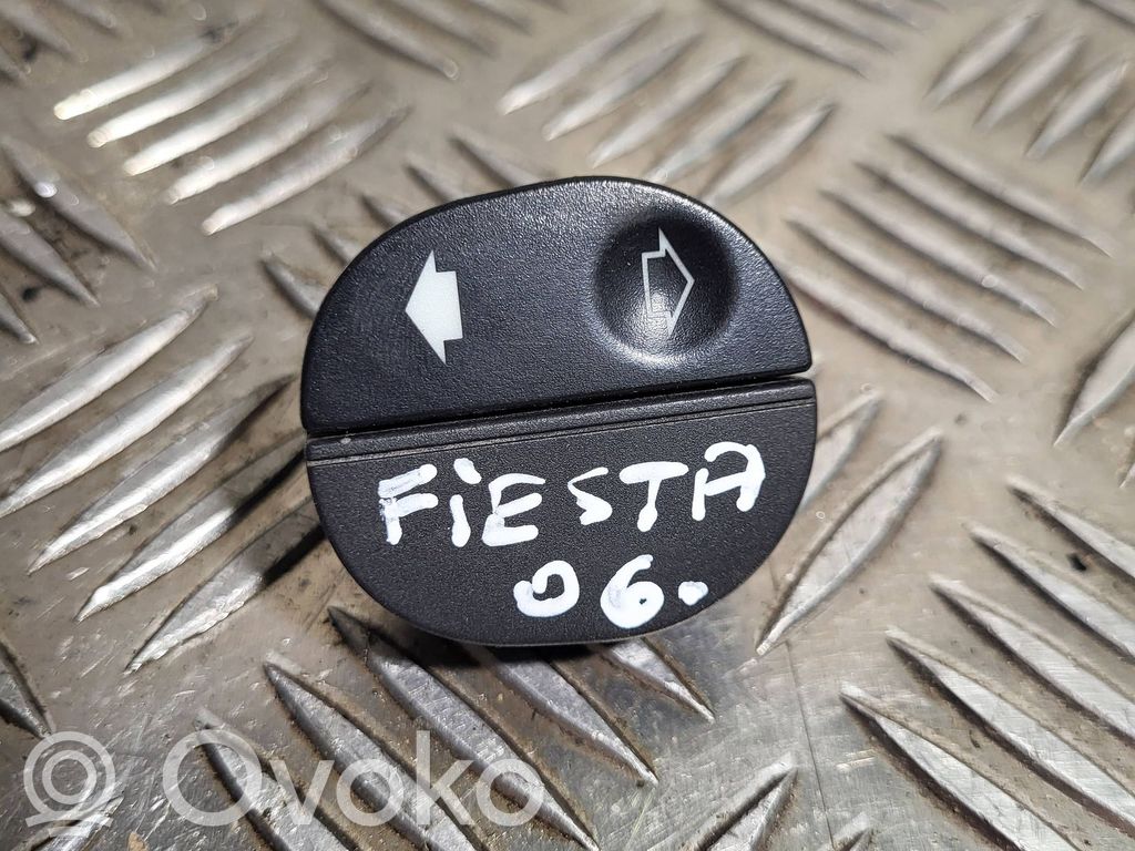 Ford Fiesta Electric window control switch 