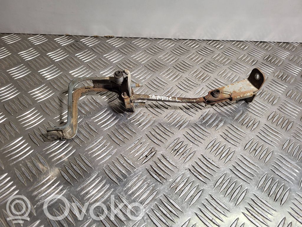 Renault Trafic II (X83) Rear door check strap stopper 