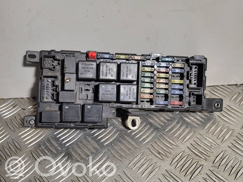 Volvo S80 Fuse module 