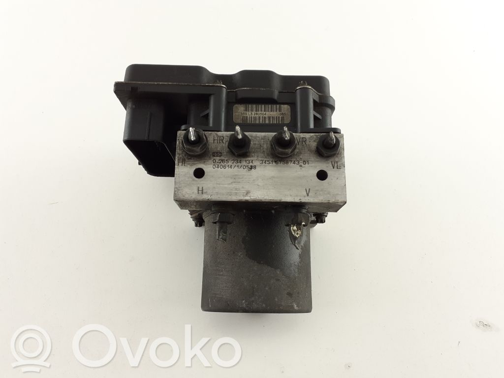 BMW 5 E60 E61 ABS Pump 