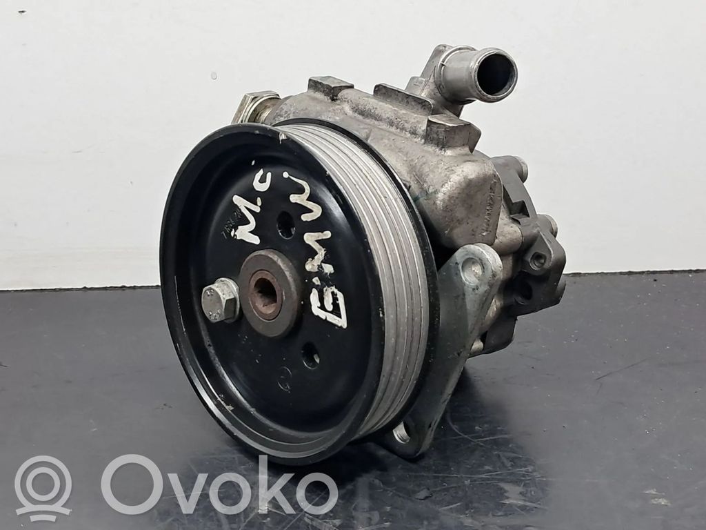 BMW 6 E63 E64 Power steering pump 