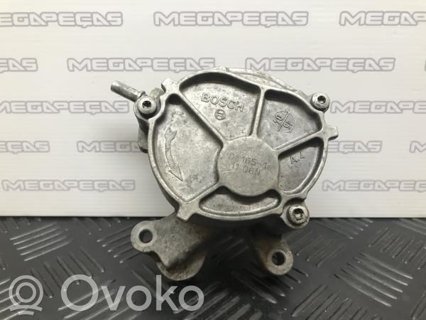 Peugeot 407 Vacuum pump 