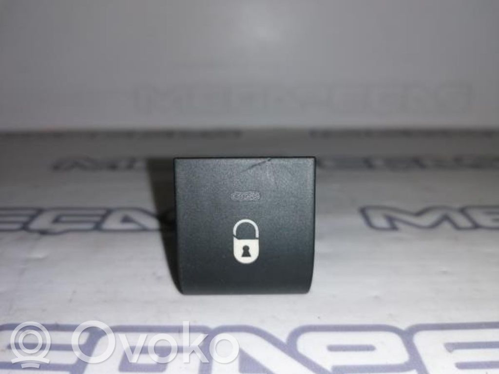 Central locking switch button   96570636XT