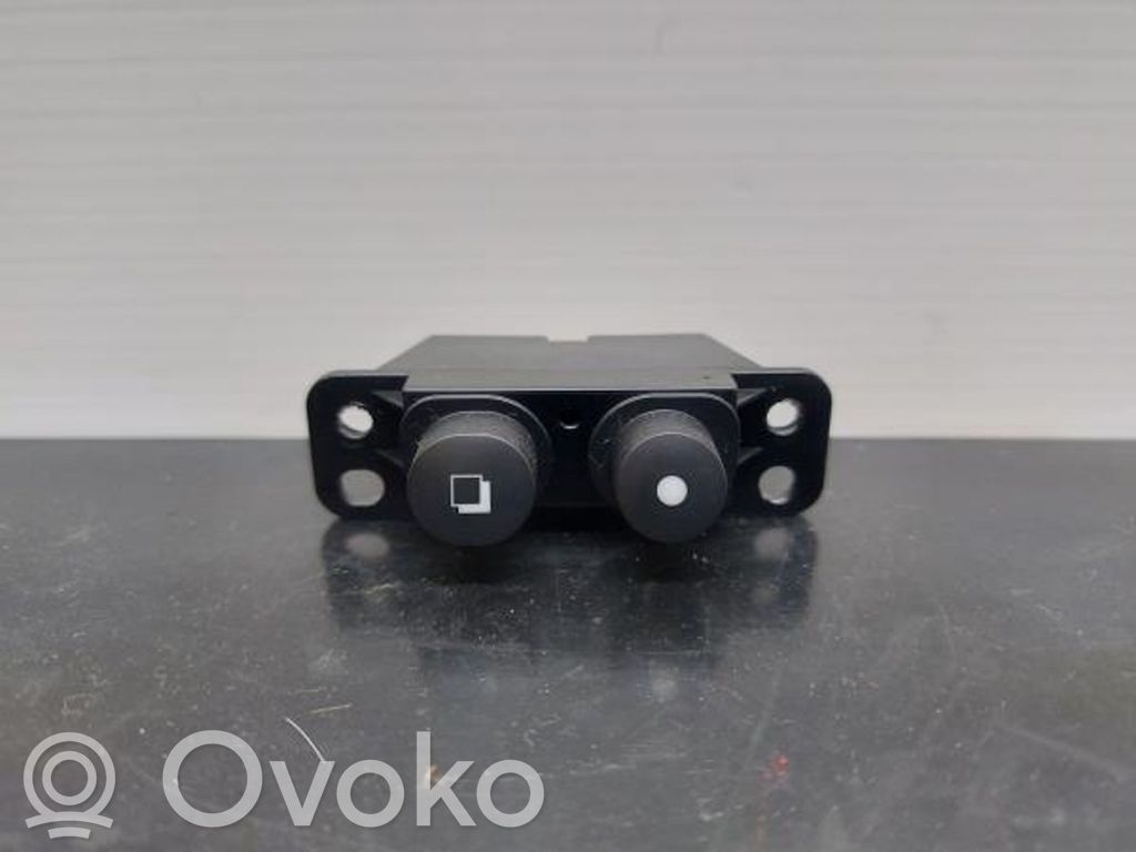 Multifunctional control switch/knob   3007532,RC65A
