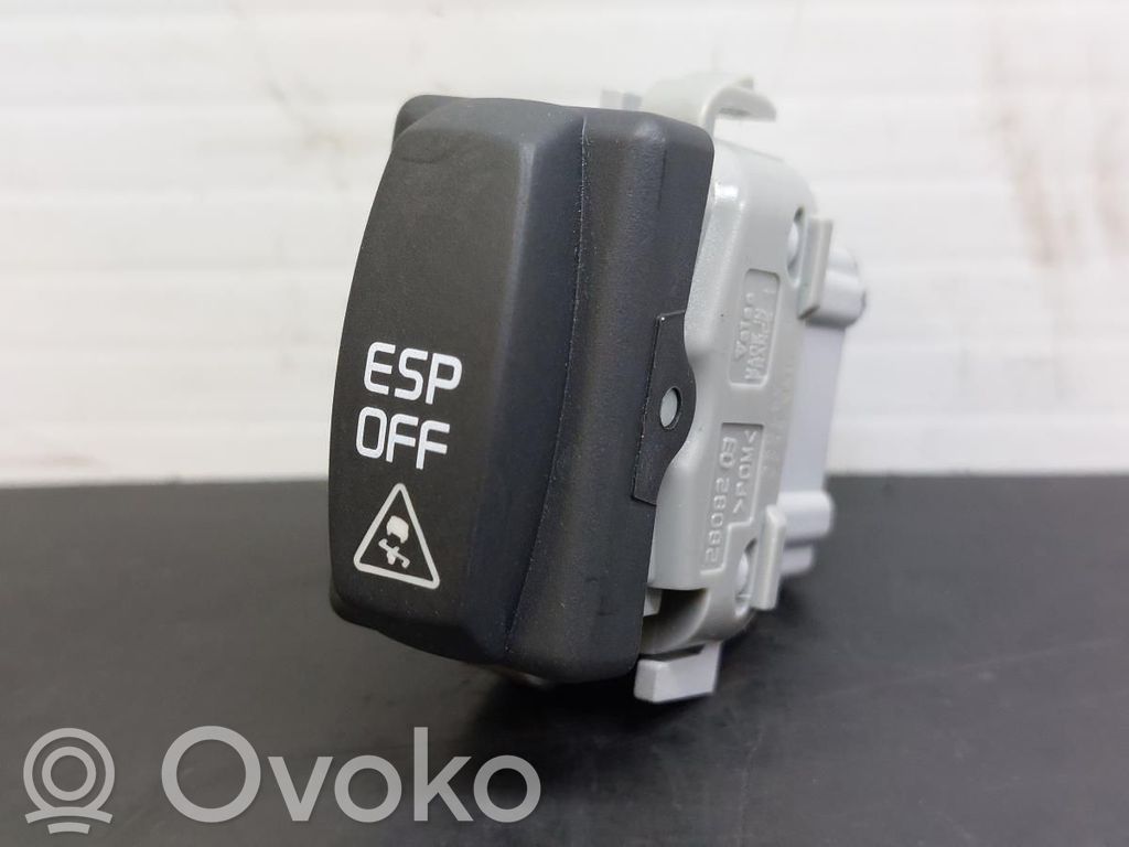 ESP (stability program) switch   380657,923808H