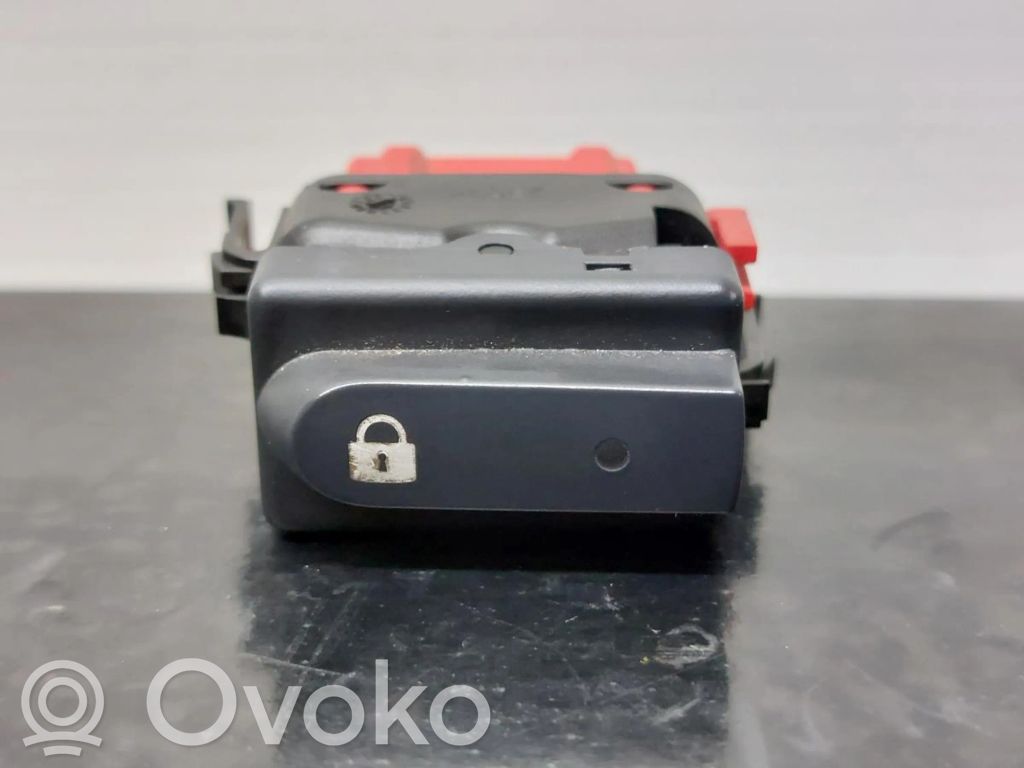 Renault Clio II Central locking switch button 