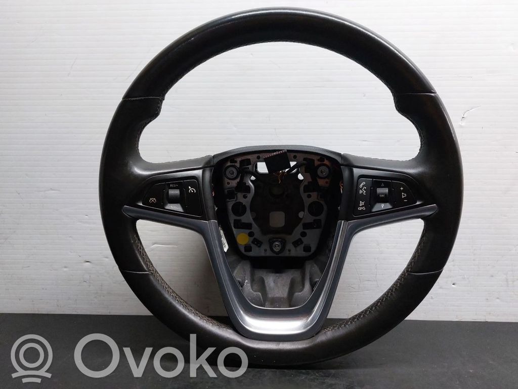 Steering wheel   13316547