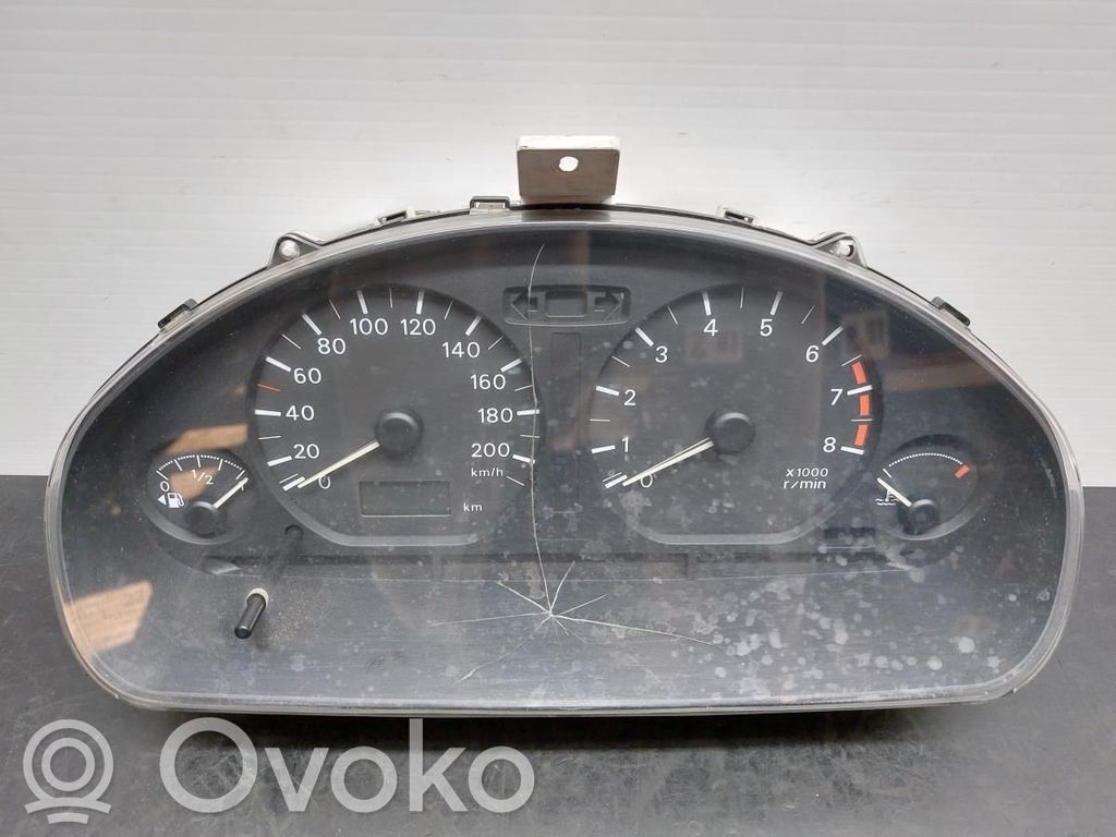 Mitsubishi Space Star Licznik / Prędkościomierz 