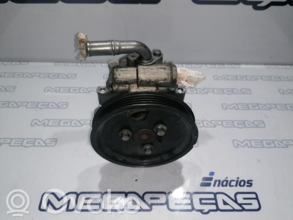 Bomba de dirección hidráulica   6C113A674AC