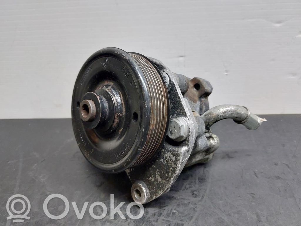 Ohjaustehostimen pumppu   7700100653