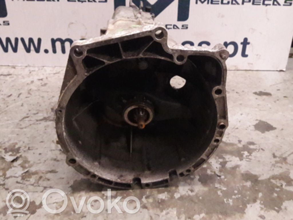 Manual 5 speed gearbox