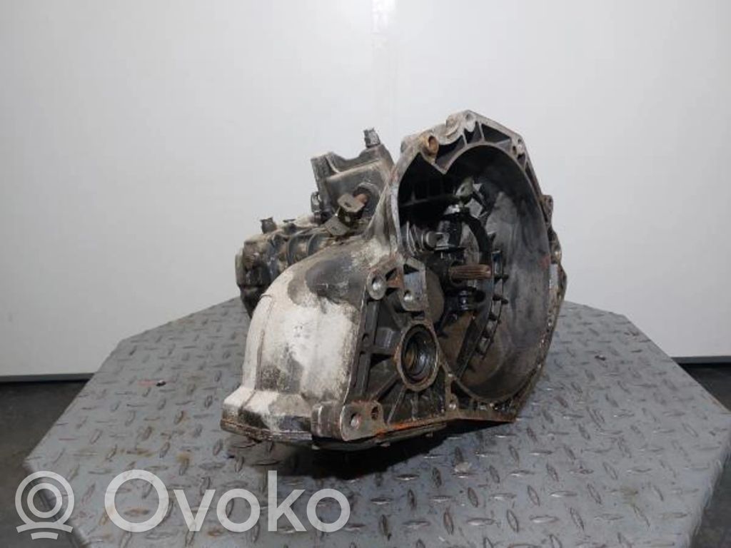 Opel Tigra A Cutie viteze manuală cu 5 trepte 