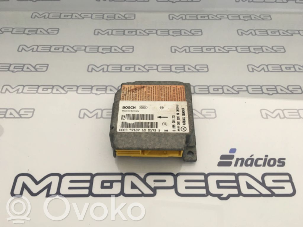 Unitate/modul de comandă airbaguri   0018201926,0285001213