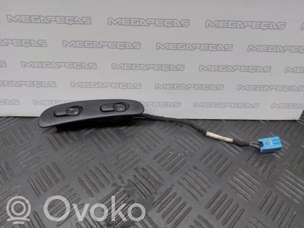 Electric window control switch   90433372