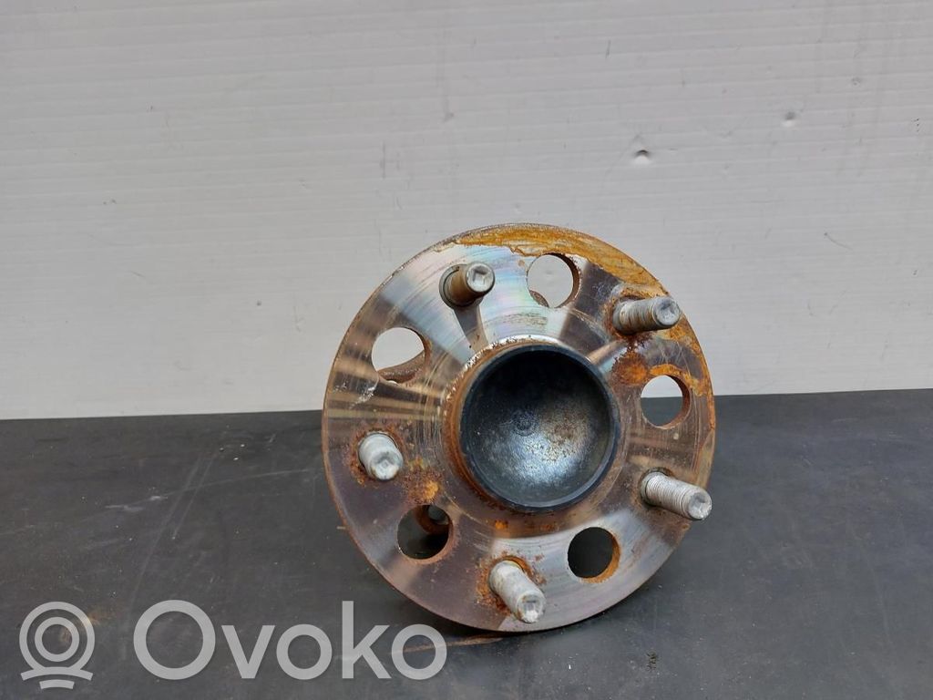 Cojinete de bolas de la rueda trasera   89544F4010