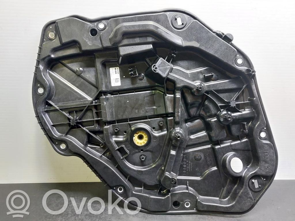 BMW 1 F40 Meccanismo di sollevamento del finestrino posteriore senza motorino